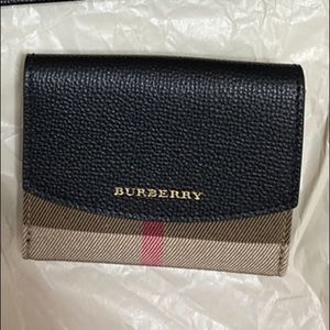 Burberry wallet